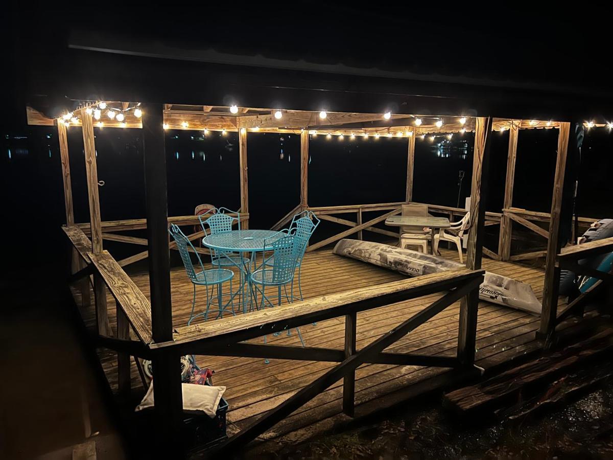 The Fifth Promise - A Cozy Lakehouse Retreat Chipley Eksteriør billede
